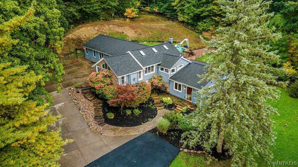 7015 S Abbott Rd