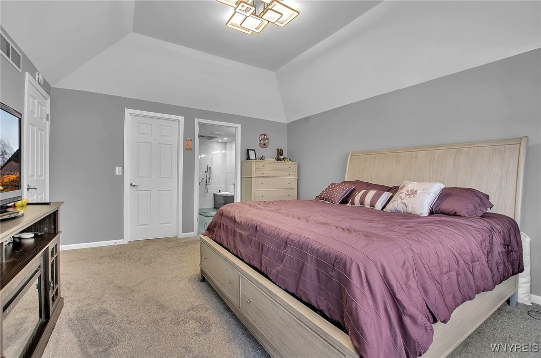 22 Cobblestone Lane, Amherst, New York image 35