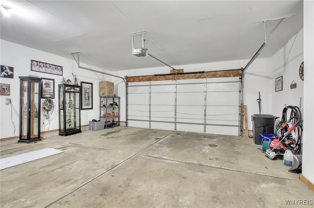 22 Cobblestone Lane, Amherst, New York image 46