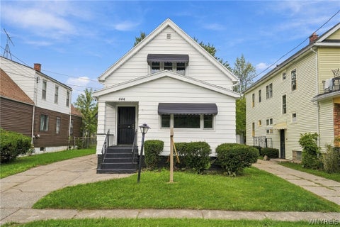 Homes For Sale - 444 Cambridge Avenue<br/> Erie County, Buffalo, NY 14215