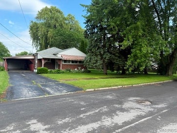 673 59th Street Niagara Falls NY 14304