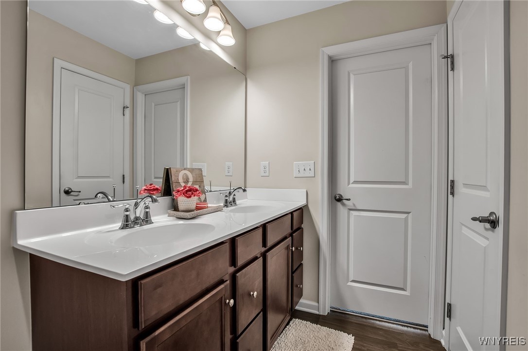 123 Stonebridge Road, Grand Island, New York image 37