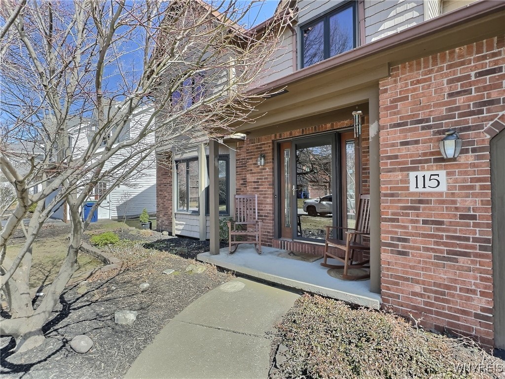 115 Lillyridge Dr Dr, Amherst, New York image 3