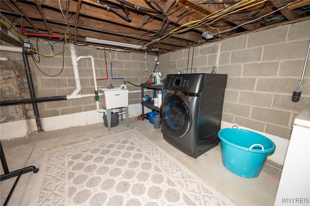 170 Thorn Avenue, Orchard Park, New York image 38