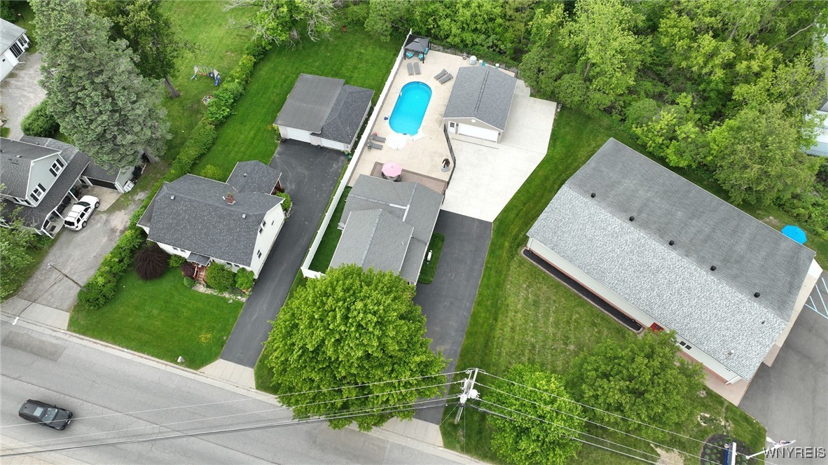 170 Thorn Avenue, Orchard Park, New York image 4