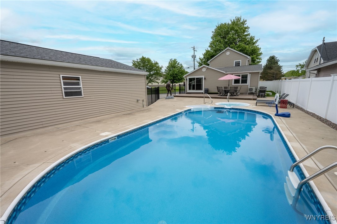 170 Thorn Avenue, Orchard Park, New York image 42