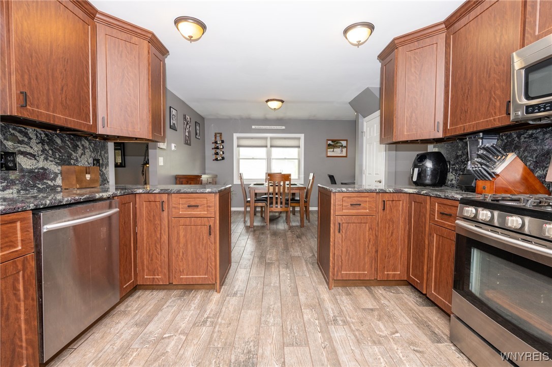 170 Thorn Avenue, Orchard Park, New York image 11