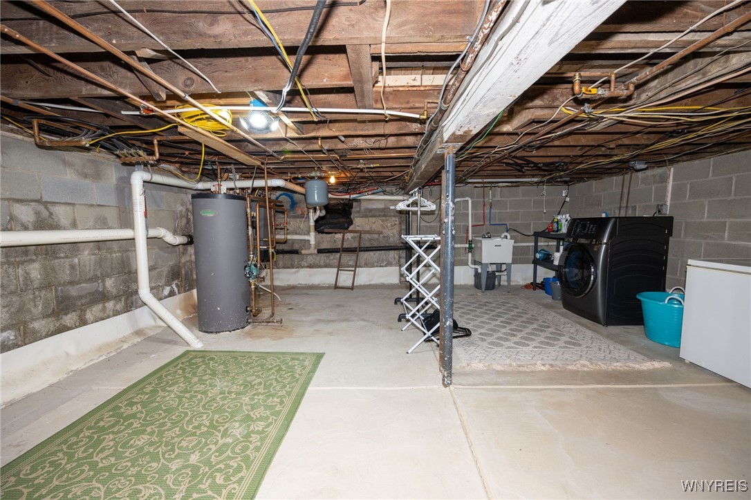 170 Thorn Avenue, Orchard Park, New York image 37