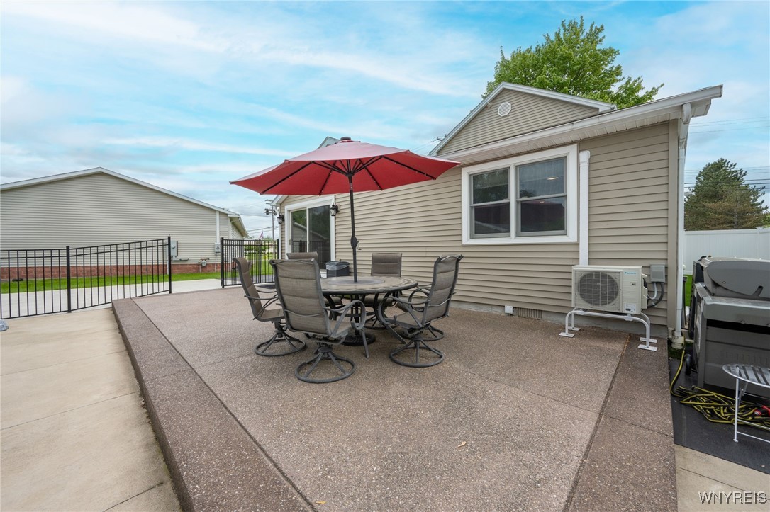 170 Thorn Avenue, Orchard Park, New York image 39