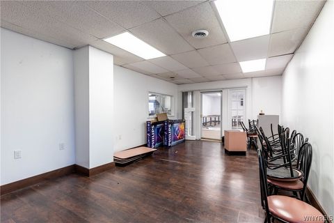 Tiny photo for 2425 Hyde Park Boulevard, Niagara Falls, NY 14305 (MLS # B1674401)