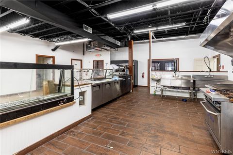 Tiny photo for 2425 Hyde Park Boulevard, Niagara Falls, NY 14305 (MLS # B1674401)