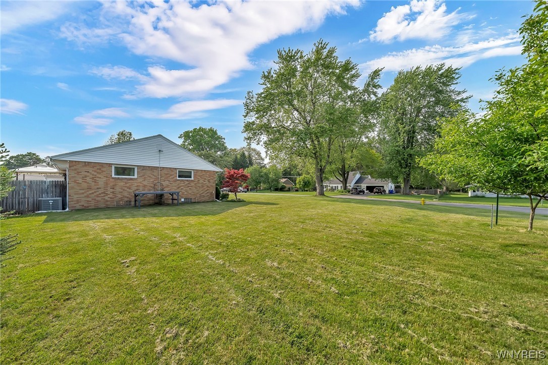 8445 Ericson Drive, Clarence, New York image 50