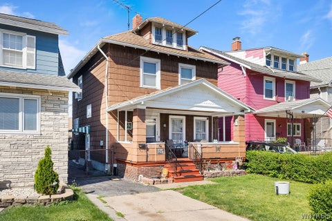 Homes For Sale - 64 Henrietta Avenue<br/> Buffalo, NY 14207