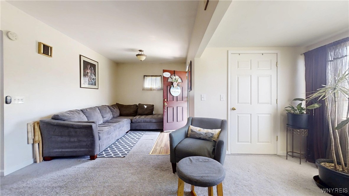 406 Hewitt Avenue, Buffalo, New York image 7