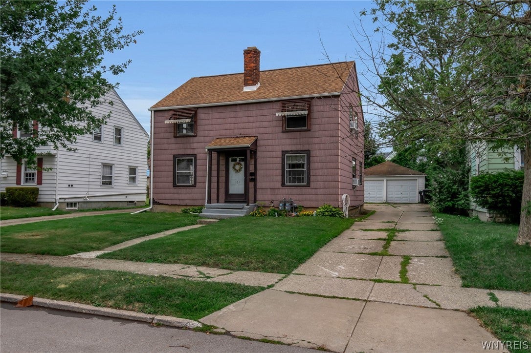 101 Henderson Avenue