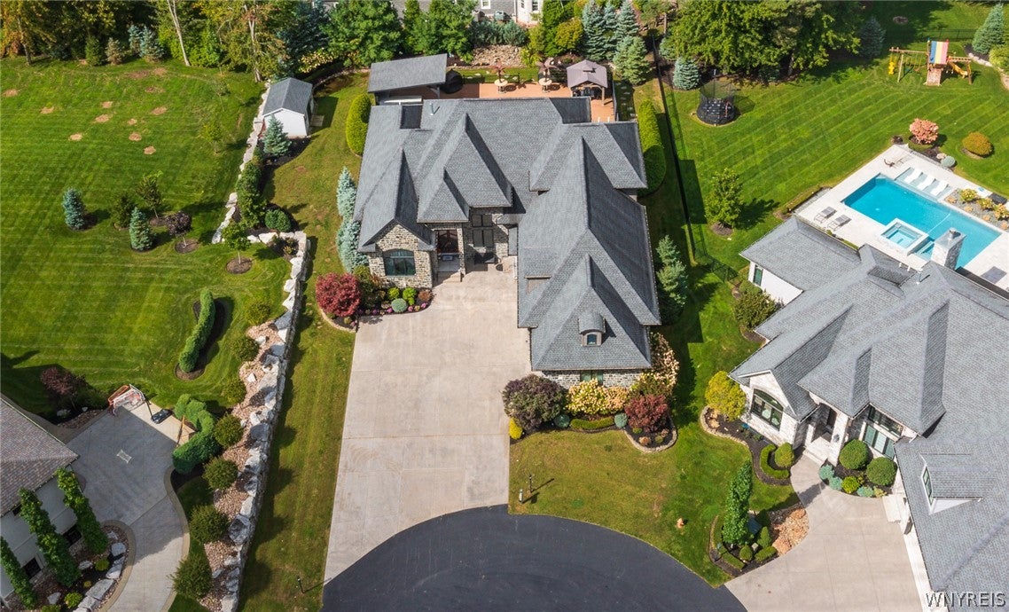68 Brice Landing Court