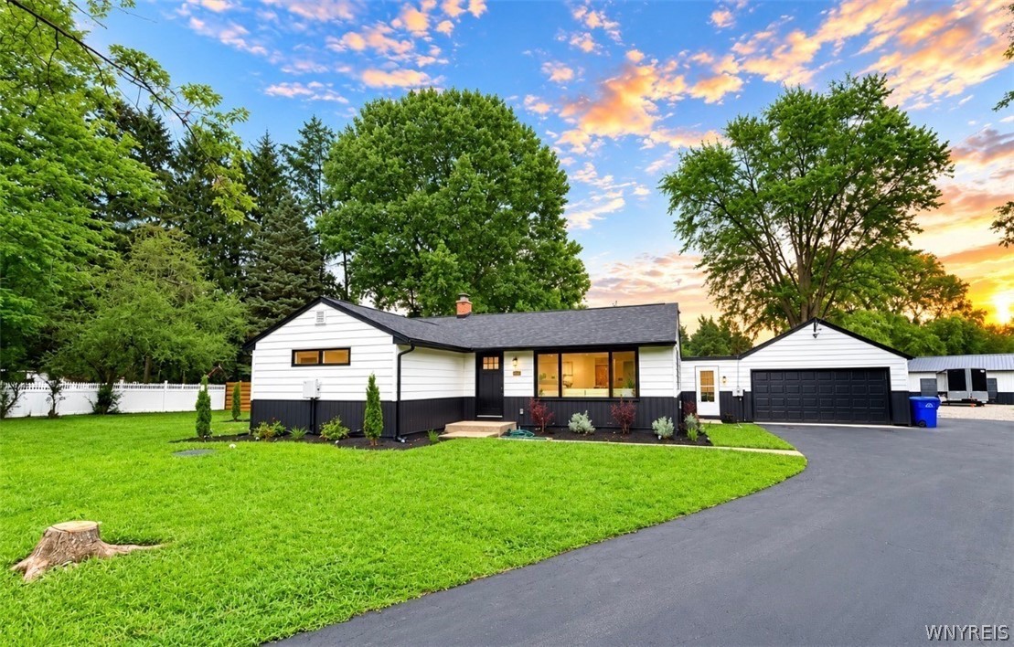 Photo 1 of 7 — 6921 Bear Ridge Road, Pendleton, NY 14120