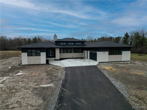 Homes For Sale - 1200 Rice Road<br/> Elma, NY 14059