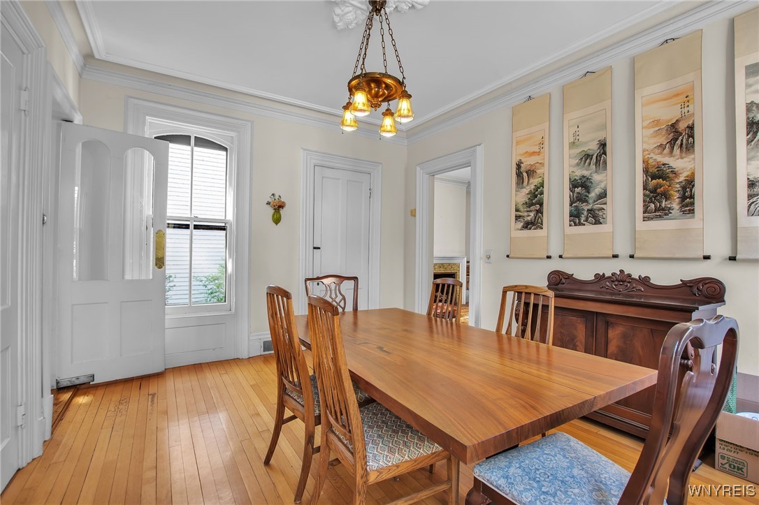 41 Irving Place, Buffalo, New York image 11