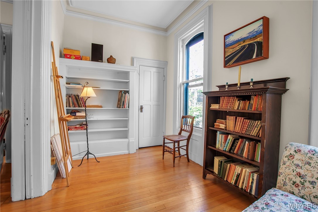 41 Irving Place, Buffalo, New York image 9