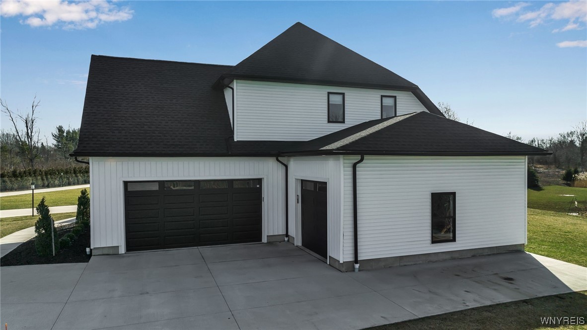 9 Blackstone Court, Lancaster, New York image 3