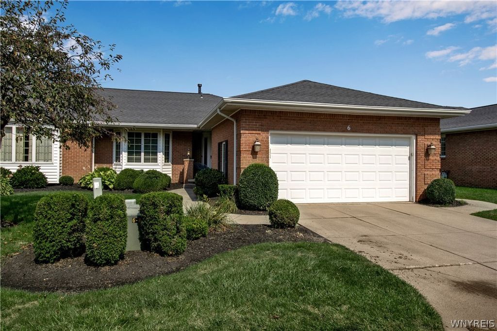 Photo of 6 Saint Charles Court, Amherst, NY 14221 (MLS # B1674390)