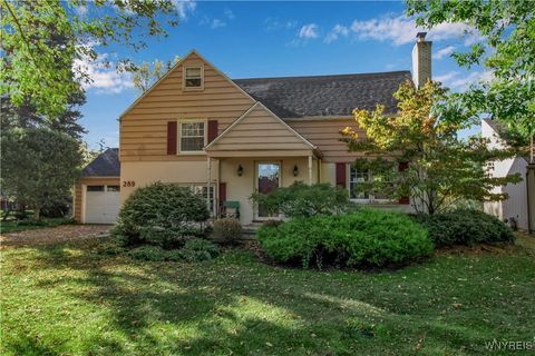 Photo of 289 Lehn Springs Drive, Amherst, NY 14221 (MLS # B1638583)