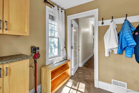 Tiny photo for 290 Lexington Avenue, Buffalo, NY 14222 (MLS # B1722982)