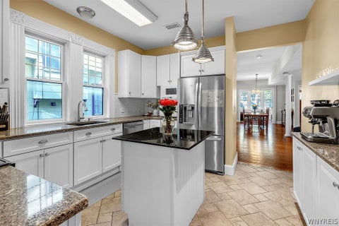 Tiny photo for 290 Lexington Avenue, Buffalo, NY 14222 (MLS # B1722982)
