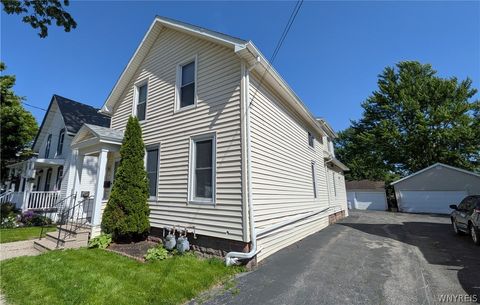 Apartment For Rent - 339 Fletcher Street<br/> Tonawanda, NY 14150