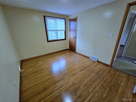 Tiny photo for 9 Floreis Court #Upper, Cheektowaga, NY 14225 (MLS # B1716143)