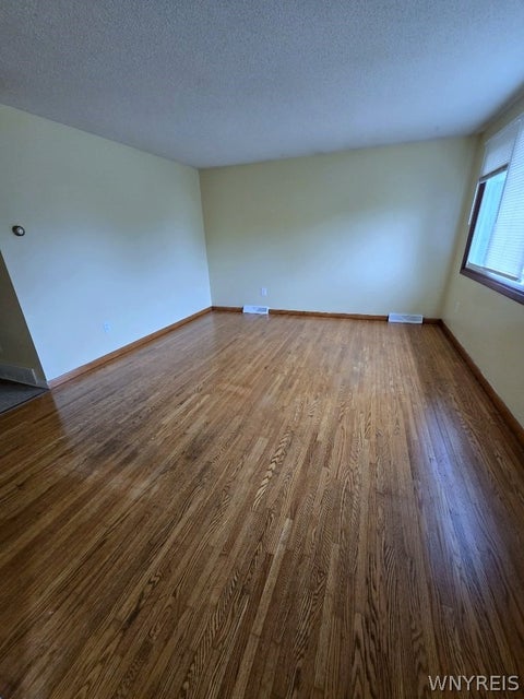 Tiny photo for 9 Floreis Court #Upper, Cheektowaga, NY 14225 (MLS # B1716143)