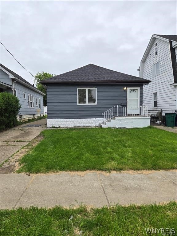 Photo of 189 W Woodside Avenue, Buffalo, NY 14220 (MLS # B1709576)