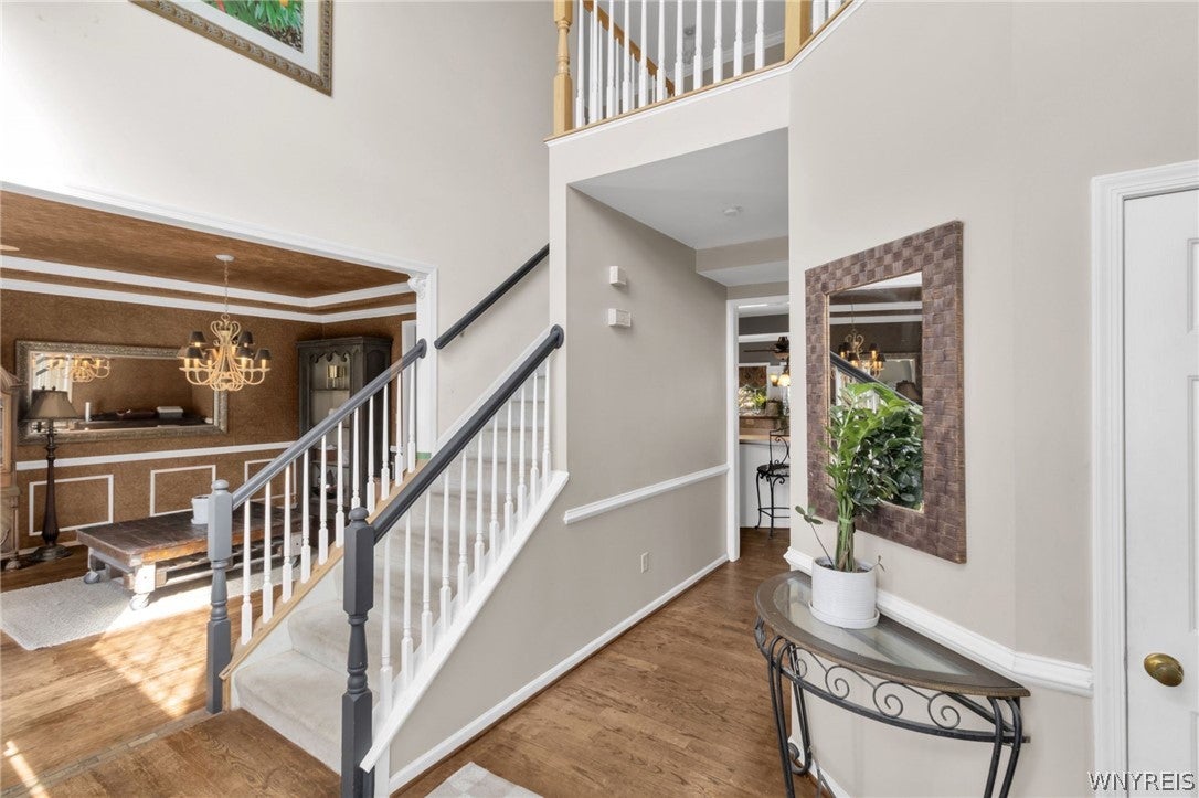 7256 Edgewater Circle
