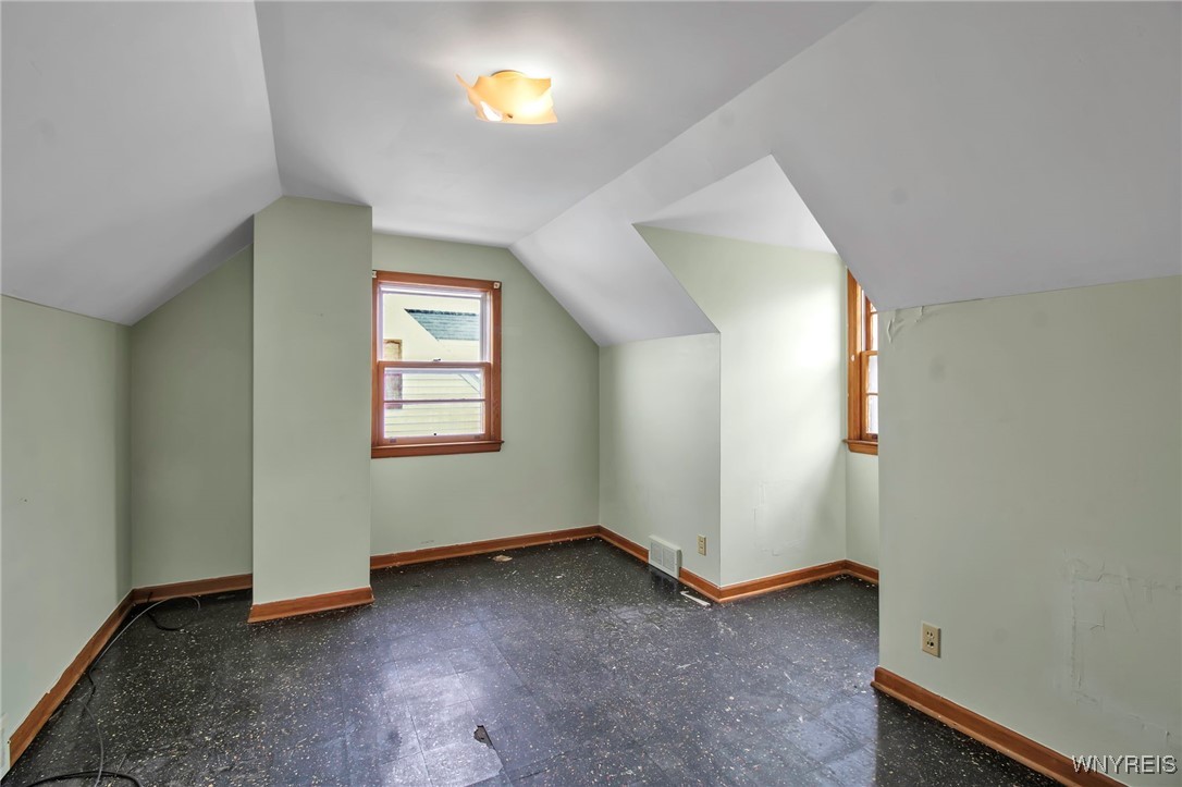 338 Mcnaughton Avenue, Cheektowaga, New York image 27