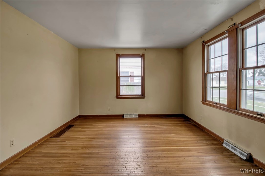 338 Mcnaughton Avenue, Cheektowaga, New York image 5