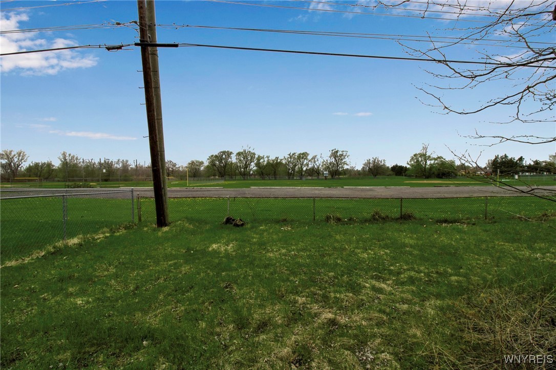 338 Mcnaughton Avenue, Cheektowaga, New York image 40