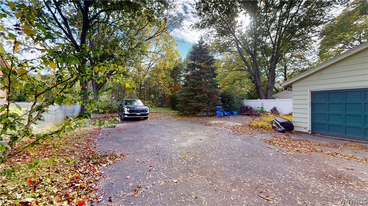 702 Ridge Road