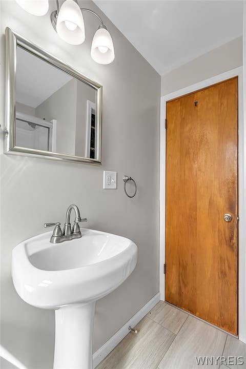 Tiny photo for 194 Tremaine Avenue, Tonawanda, NY 14217 (MLS # B1709015)