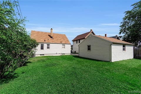 Tiny photo for 194 Tremaine Avenue, Tonawanda, NY 14217 (MLS # B1709015)