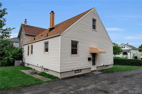 Tiny photo for 194 Tremaine Avenue, Tonawanda, NY 14217 (MLS # B1709015)