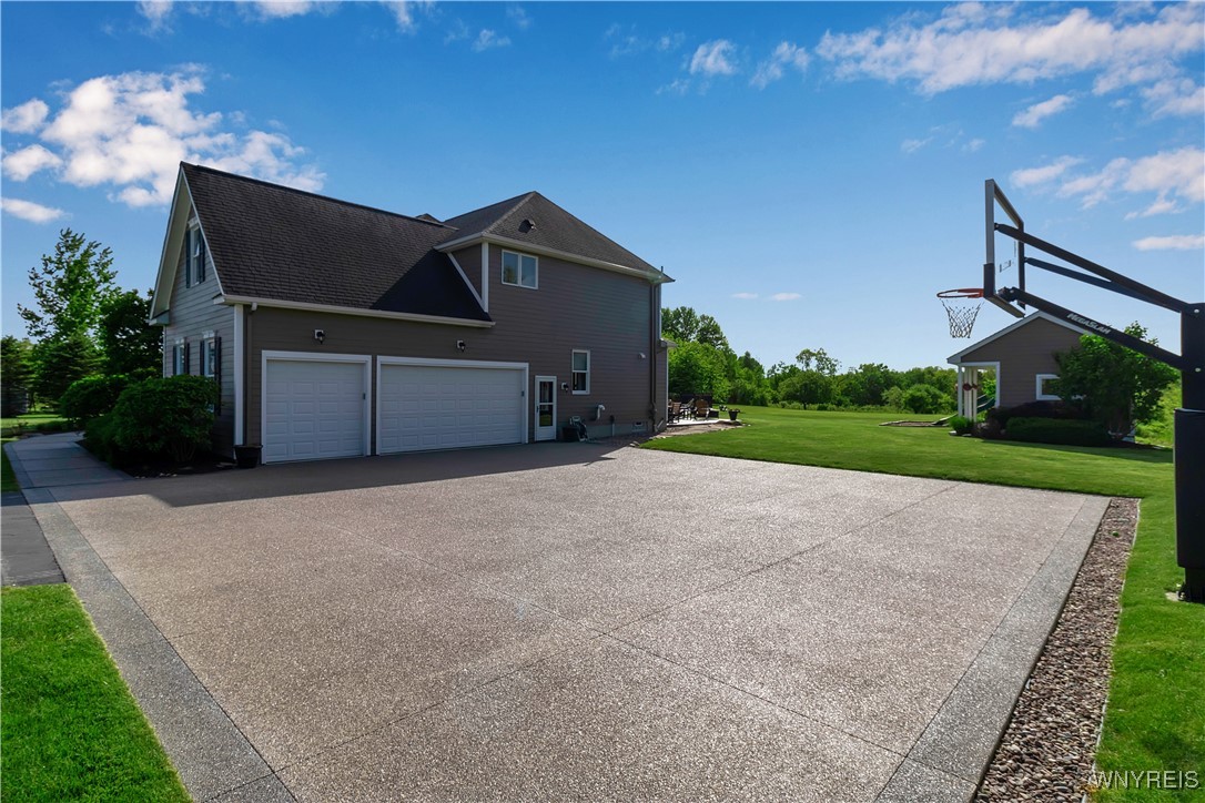 1034 Sweet Road, Aurora, New York image 43
