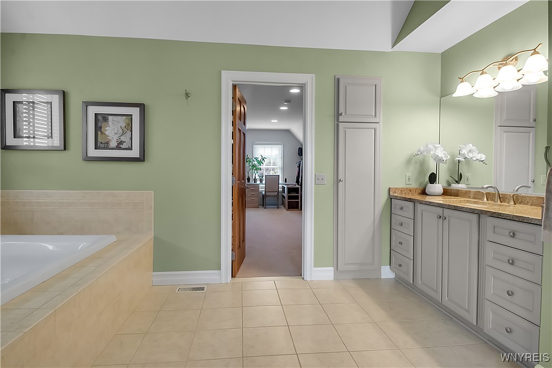 1034 Sweet Road, Aurora, New York image 27