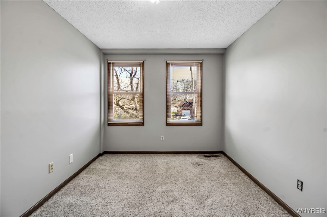 228 Pine Street, Buffalo, New York image 26