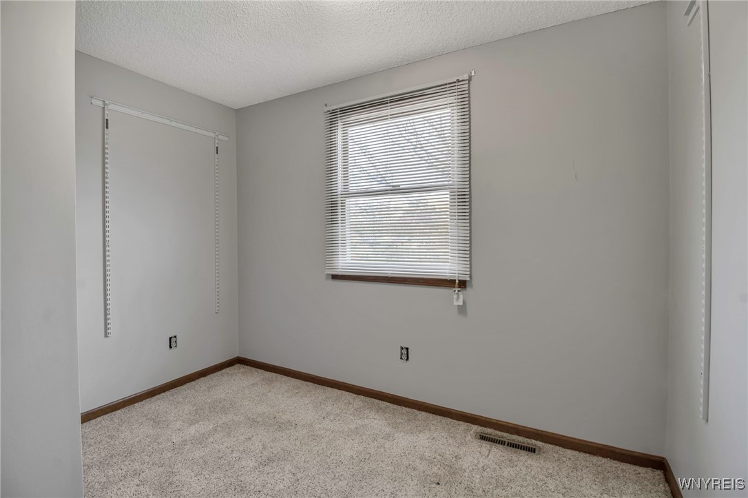 228 Pine Street, Buffalo, New York image 28