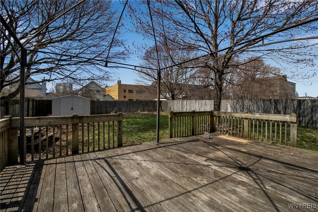 228 Pine Street, Buffalo, New York image 36