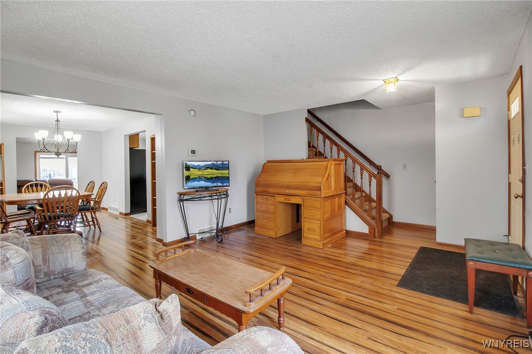 228 Pine Street, Buffalo, New York image 5