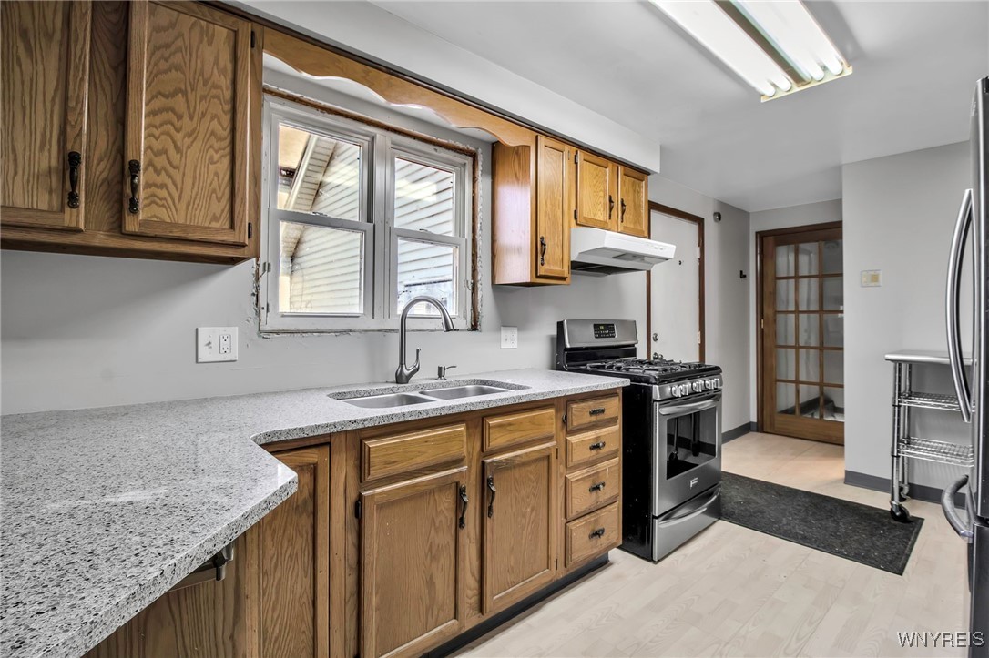 228 Pine Street, Buffalo, New York image 11