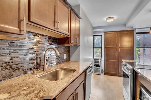 Tiny photo for 800 W Ferry Street #3B, Buffalo, NY 14222 (MLS # B1707722)