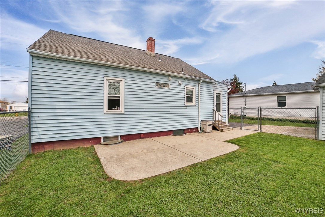 4959 Roseview Avenue, Hamburg, New York image 32